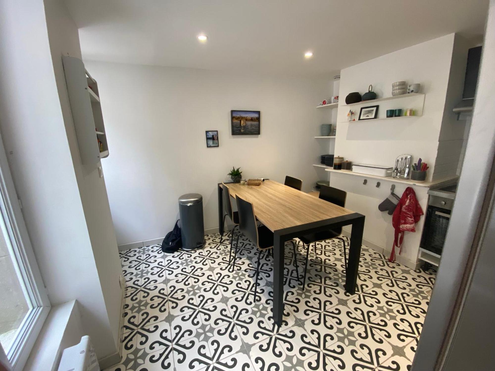 Maisonnette De Charme Avec Cour Privative Haute-Ville Granville Exterior photo